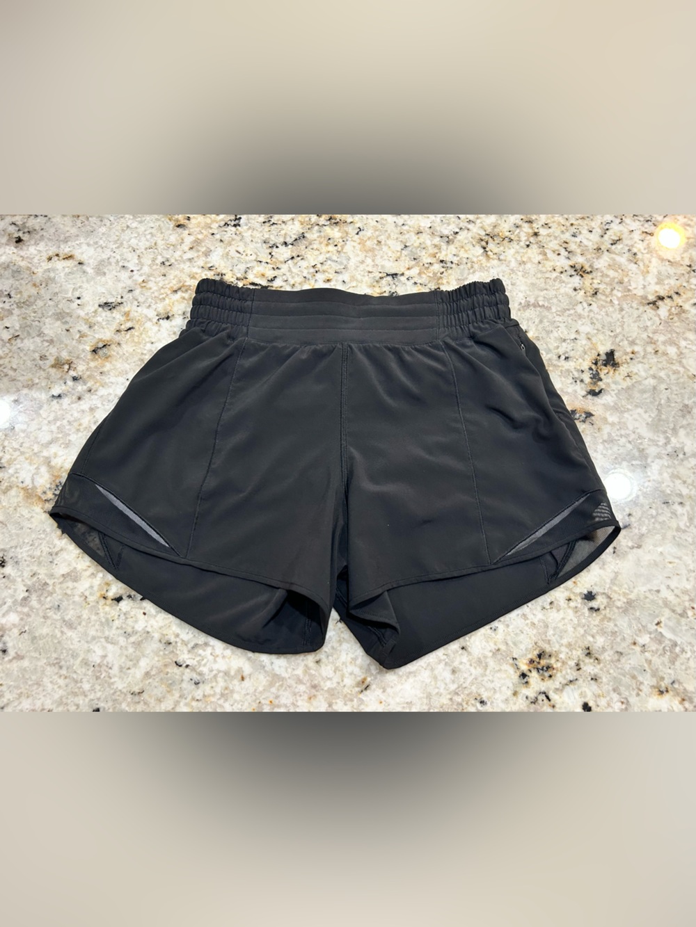 Lululemon Hotty Hot black shorts high waisted 4 inch